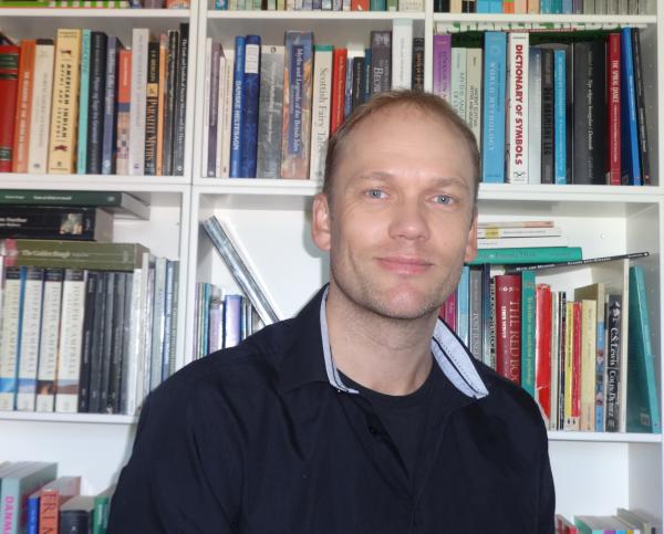 Thomas P. Larsen